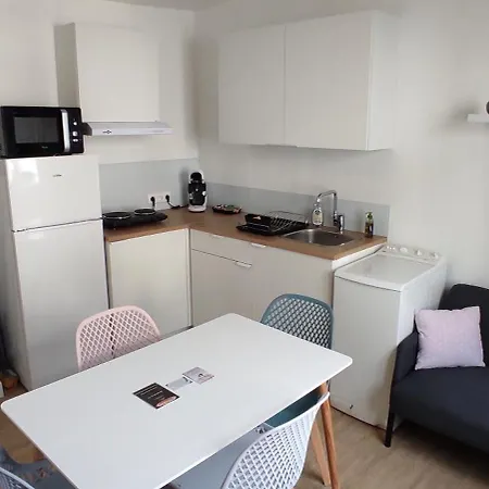 Appartement Cosy Plein Centre Conches-en-Ouche Exterior foto